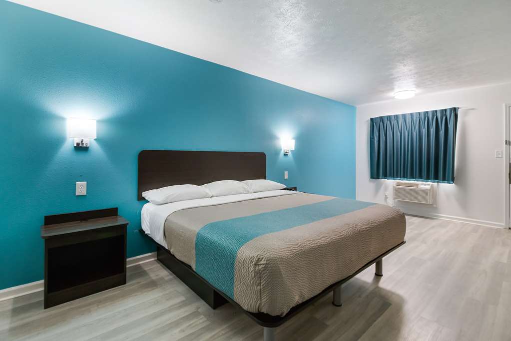 Motel 6 Metropolis IL - featured photo