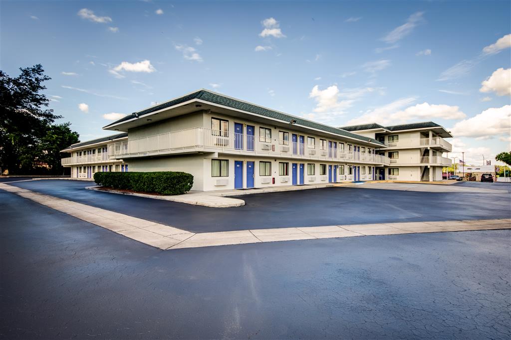 Motel 6 Lakeland FL - photo 8
