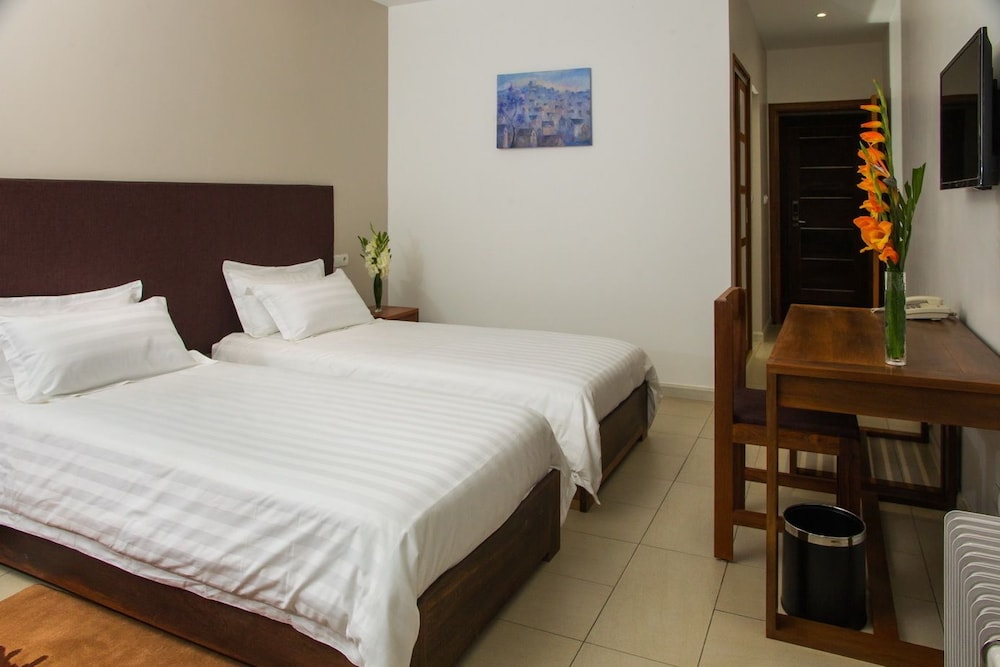 Plumeria Hotel — Antsirabe — photo 5