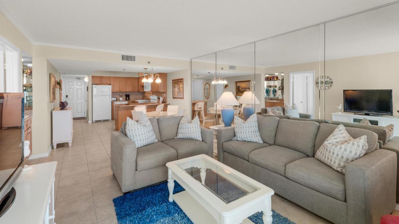 Beachcrest 404 — Unknown City — photo 2