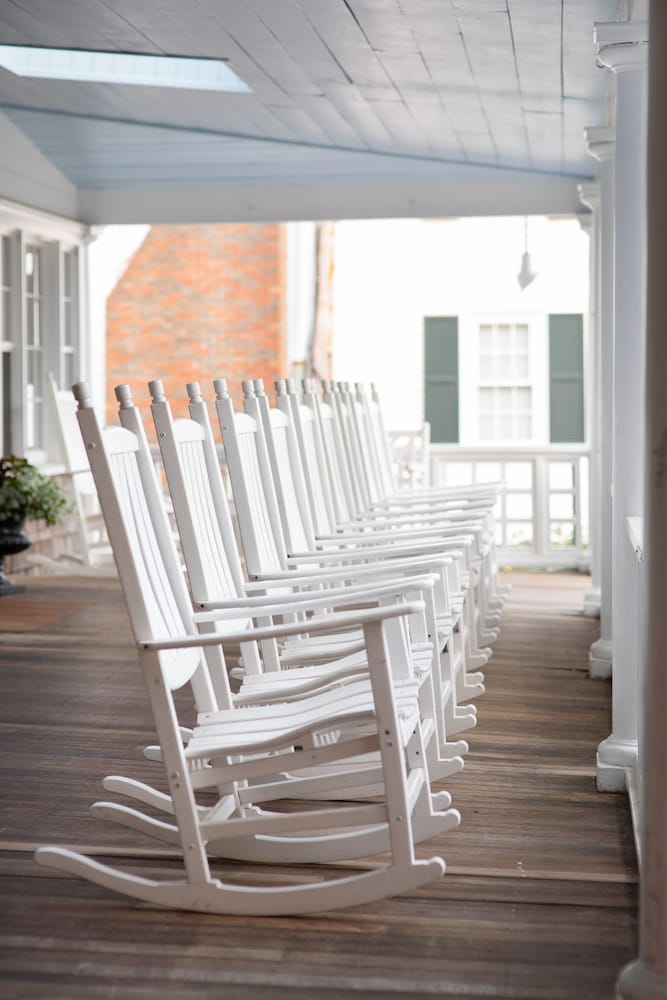 Vineyard Square Hotel & Suites - photo 4