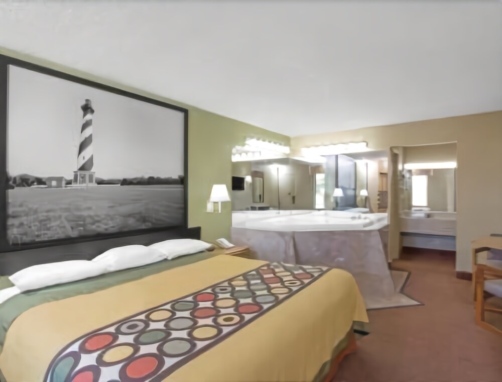 Super 8 by Wyndham Dunn - photo 13