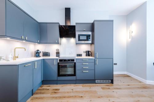 Harrogate House Apt 1 Cheltenham Parade View