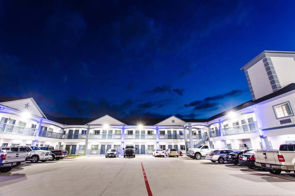 Palace Inn Louetta - carbon neutral hotel in Spring