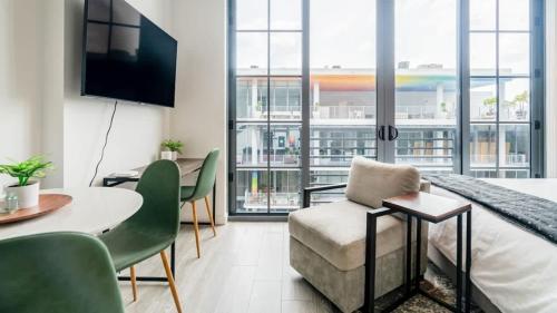 The Juliet IX Vibe 8707 — 4-Star Luxury Hotel in Miami, United States