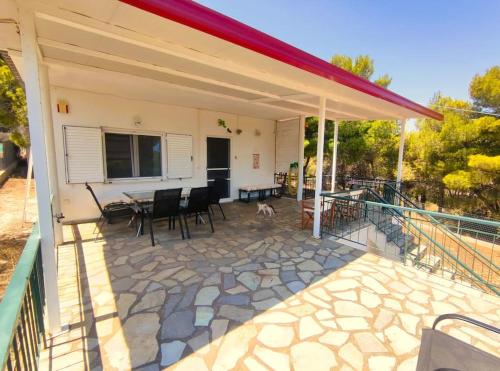 My Place 2 in Markopoulo, Greece