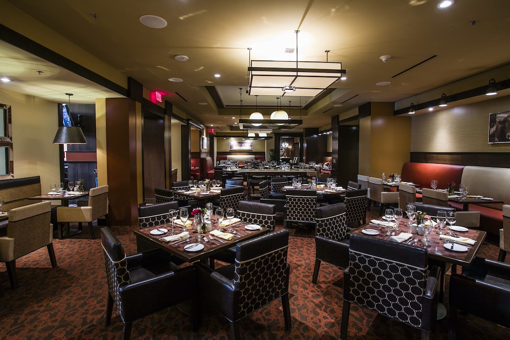 Overton Hotel and Conference Center - photo 44