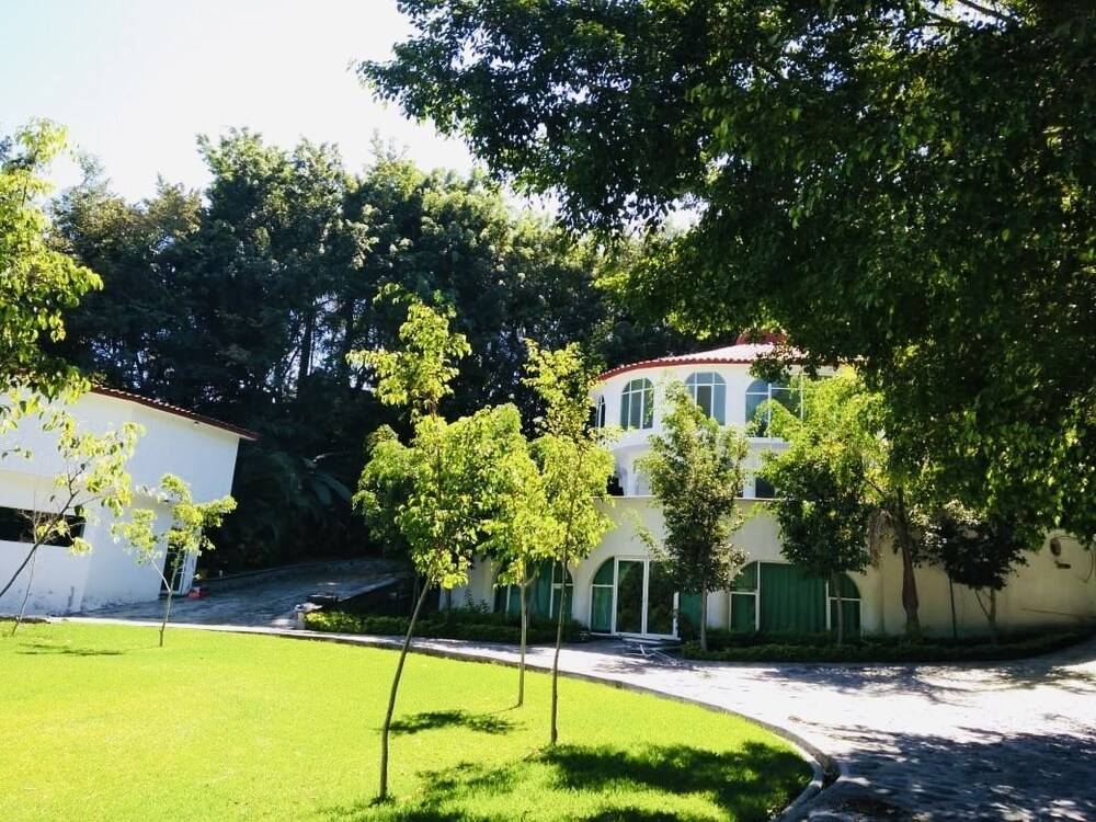 Rancho Agua Salada Hotel Mediterraneo in Xochitepec, Mexico