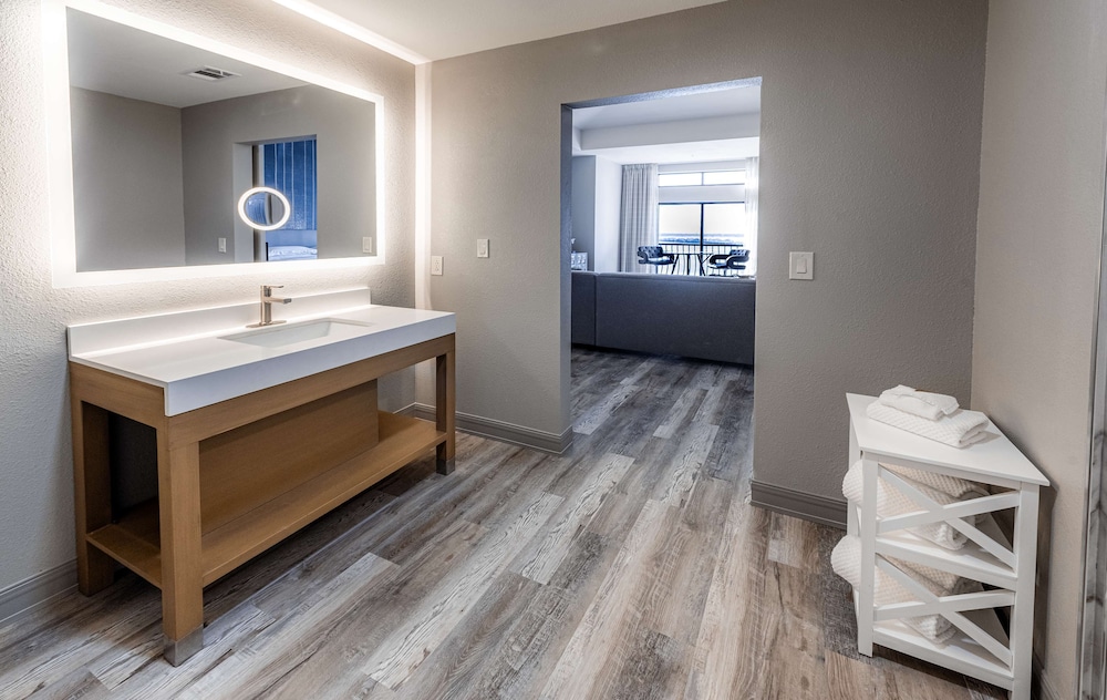 Hilton Dallas Rockwall Lakefront - photo 22