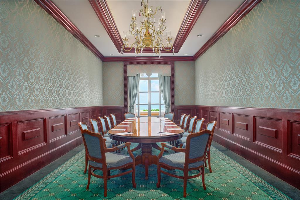 KICUN1_Boardroom.jpeg