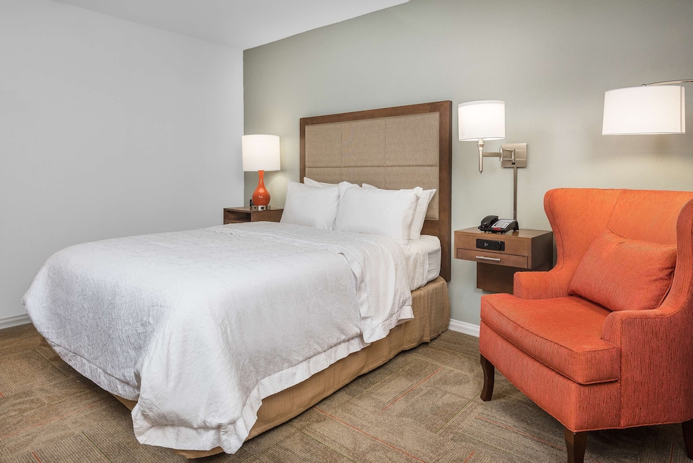 Hampton Inn & Suites Florence Center - photo 19