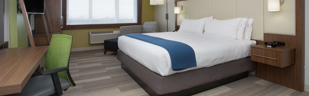 Holiday Inn Express and Suites Platteville by IHG - photo 3