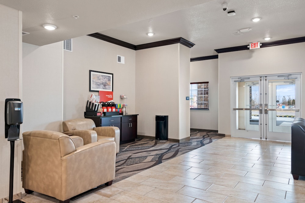 Cobblestone Inn & Suites Yuma - photo 3