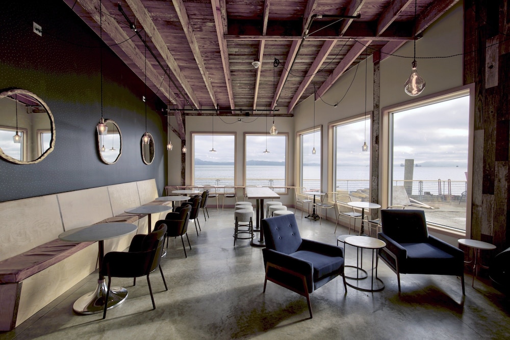 Bowline Hotel - photo 122