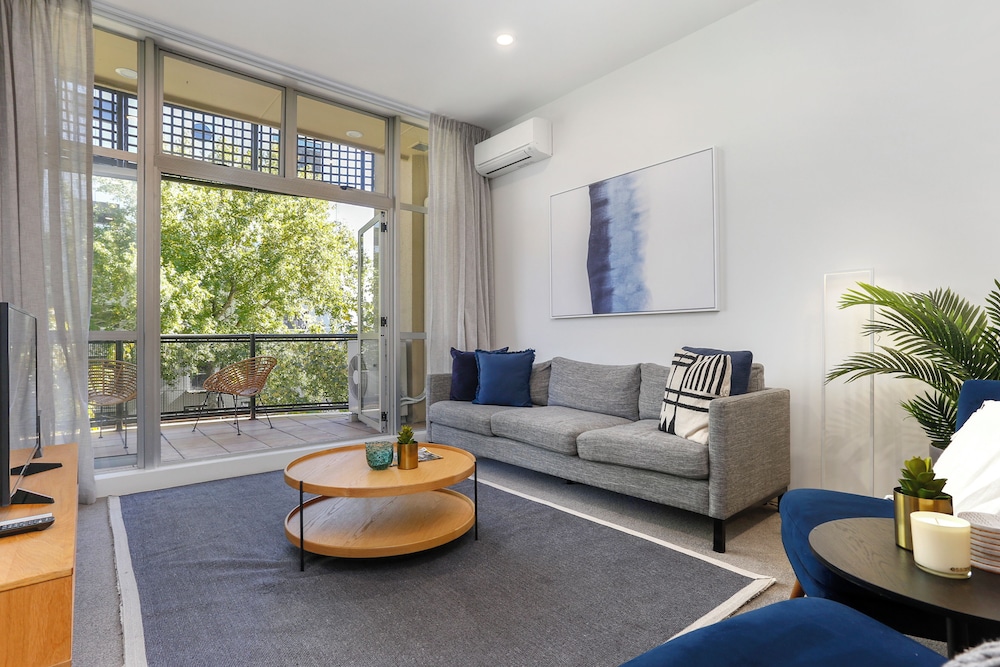 Hobson Quay Apartments by Urban Rest — 4-Star Luxury Hotel in Auckland, New Zealand