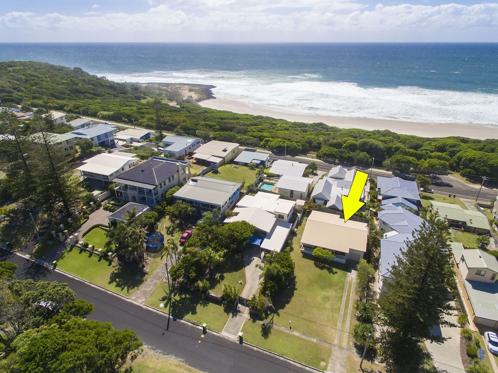 Baileys Beach House — 4-Star Luxury Hotel in East Ballina, Australia