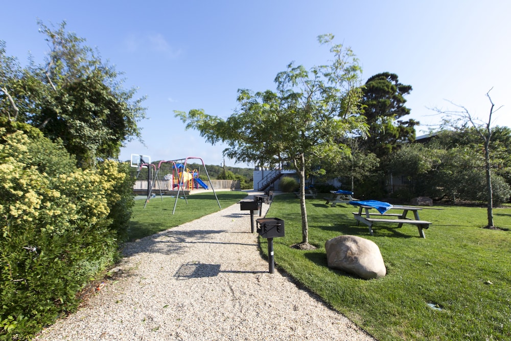 Driftwood Resort - photo 302