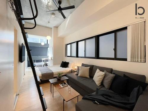 b hotel Nekoyard Modern Loft Studio Near Peace Park & City Center in Hiroshima, Japan
