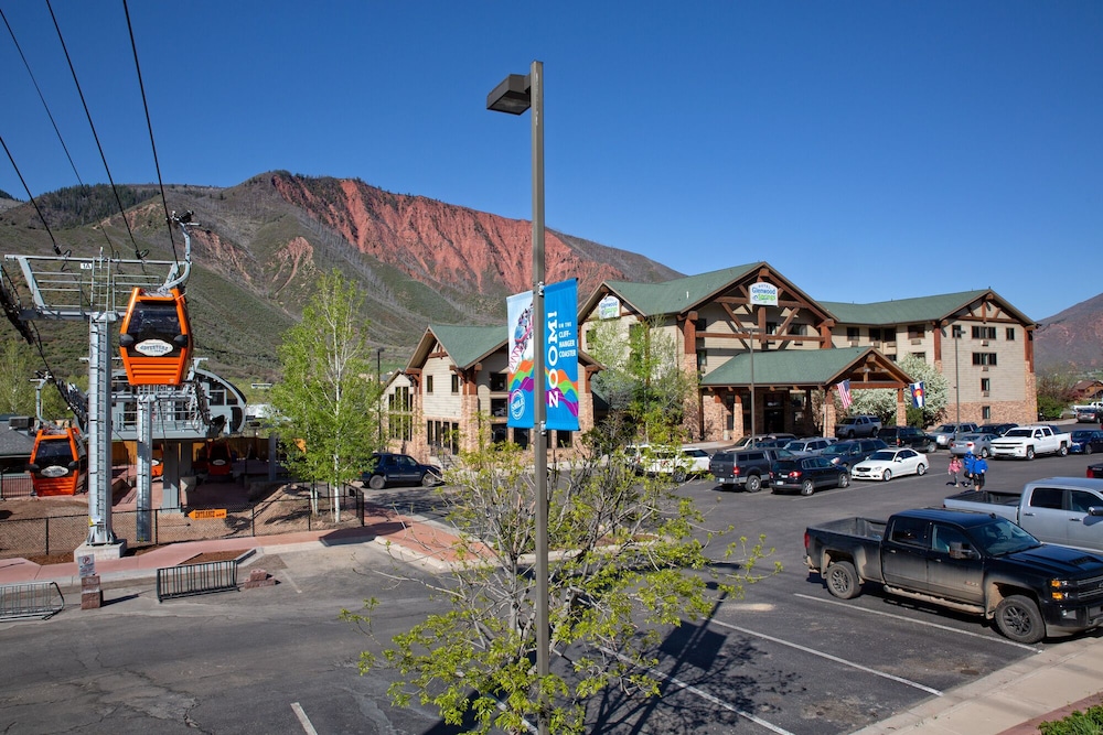Hotel Glenwood Springs - photo 56