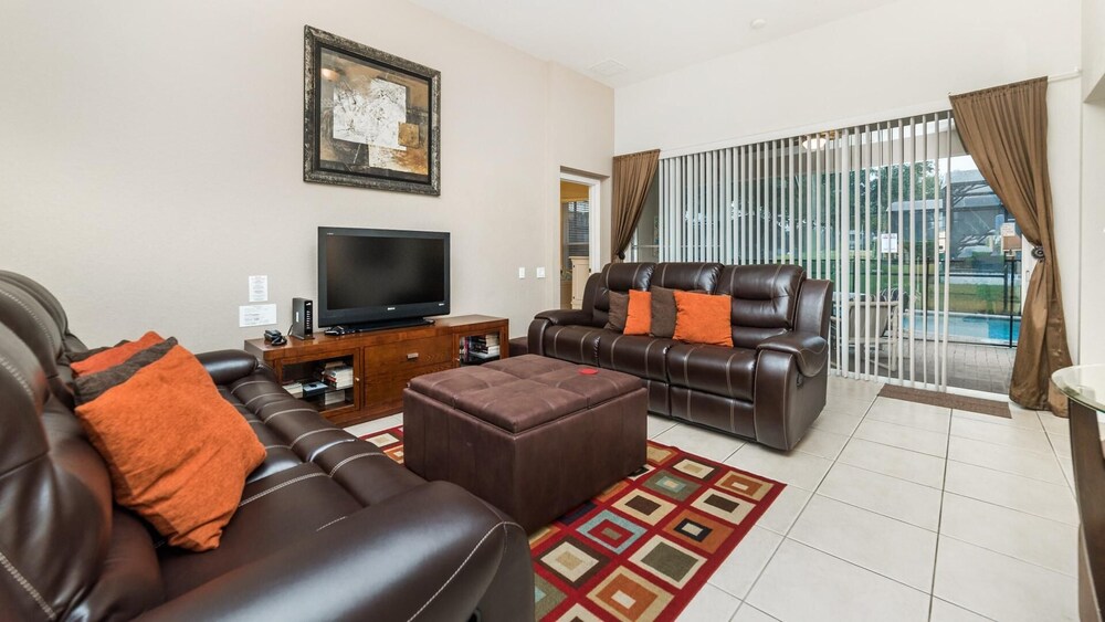 Gorgeous 5 Bedroom Pool Home in Windsor Hills Resort Kissimmee - photo 12