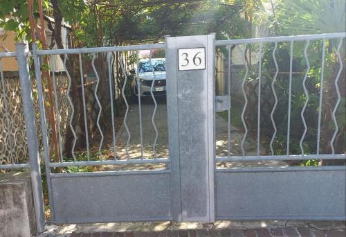 Casa Ellie Casa Vacanze Con Giardino E Posto Auto Privati — Grado — photo 2