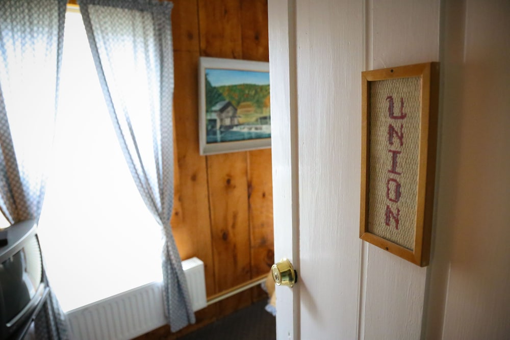 Salt Ash Inn - photo 74