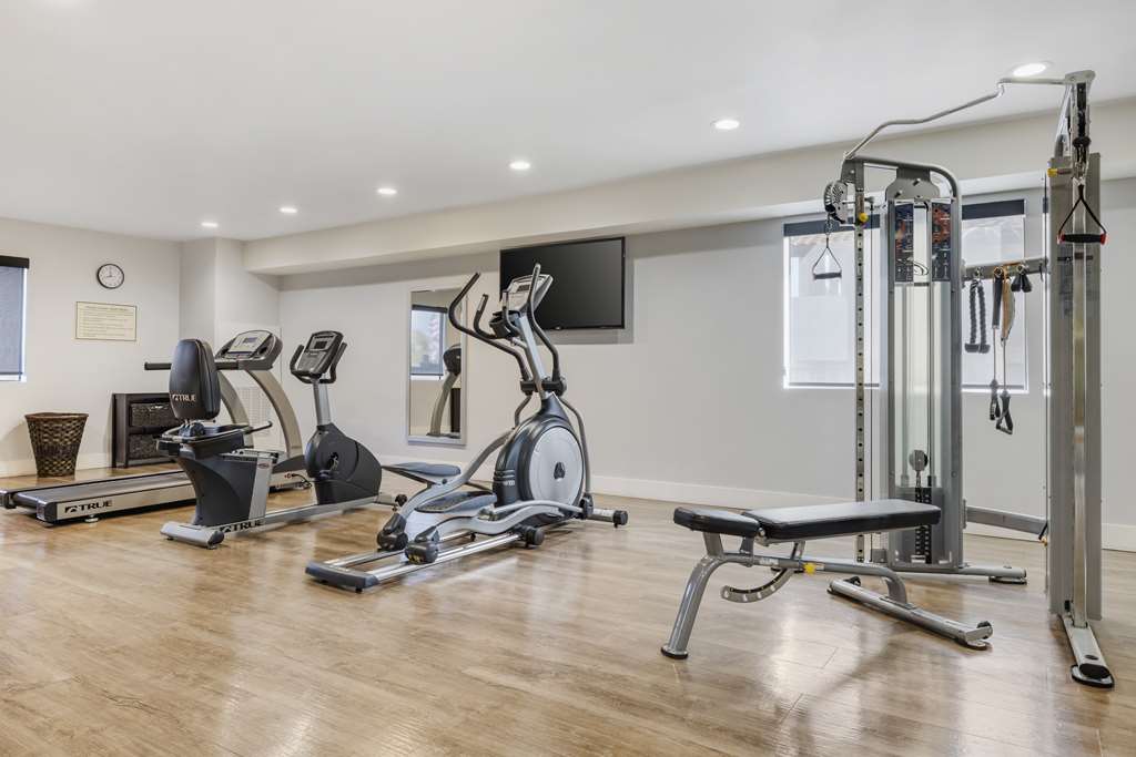 Best Western Carlsbad by the Sea - photo 35