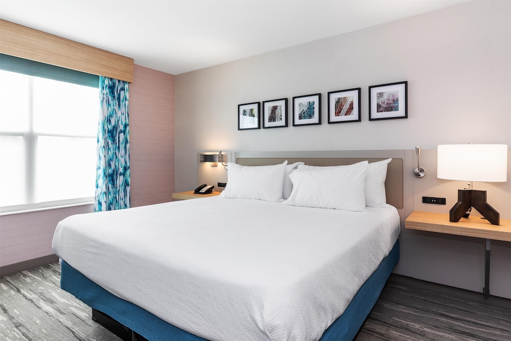 Hilton Garden Inn Auburn - photo 26