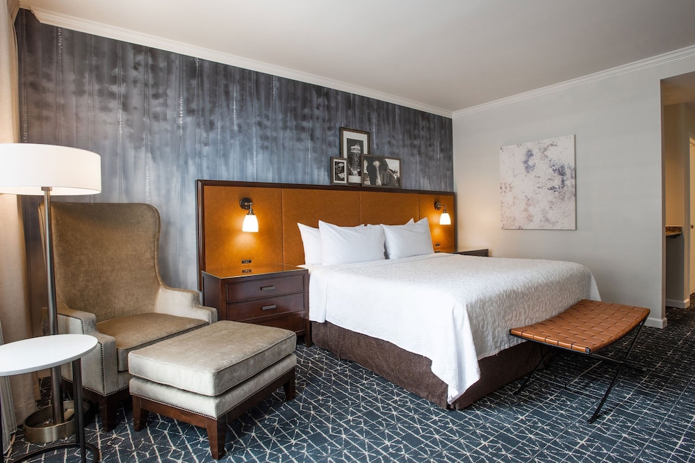 Magnolia Hotel Houston A Tribute Portfolio Hotel - photo 10