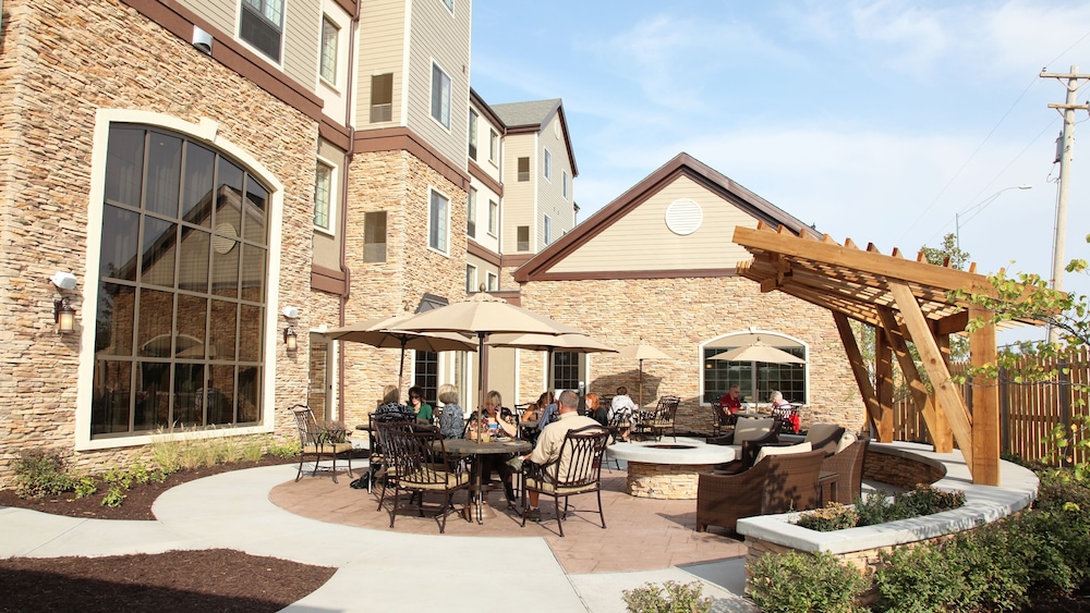 Staybridge Suites Lincoln Northeast by IHG - photo 22