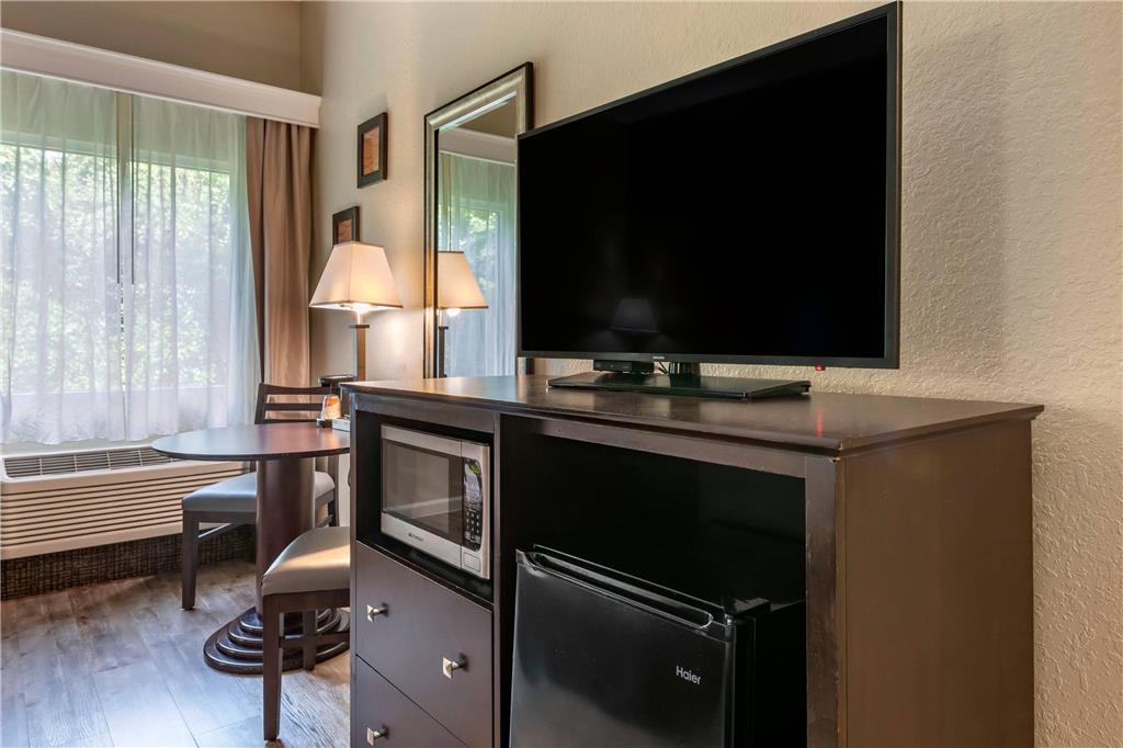 Comfort Inn & Suites DeLand near University - photo 6