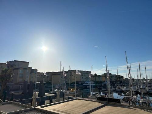 L'albatros - last minute hotel in Gruissan