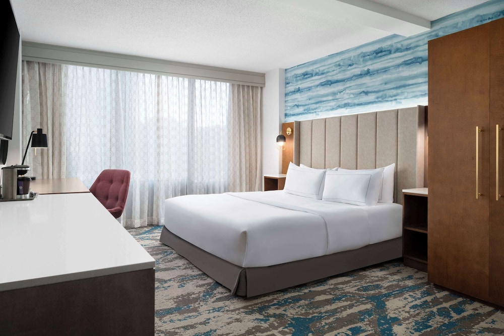 DoubleTree by Hilton Hartford Downtown - photo 11