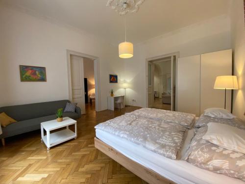 3 Bedrooms Central Quarter Apartment — 4-Star Luxury Hotel in Budapest, Hungary