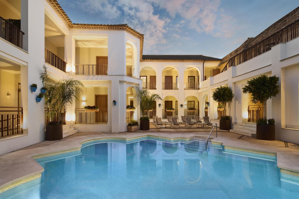 NH Collection Palacio de Córdoba — 5-Star Luxury Hotel in Cordoba, Spain
