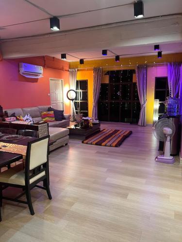 Fab Rainbow Studio — 4-Star Luxury Hotel in Bangkok, Thailand