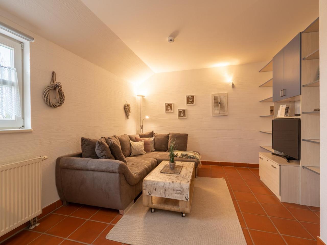 Feriendorf Rugana Klassik Appartement mit 1 Schlafzimmer D44 — 4-Star Luxury Hotel in Dranske, Germany
