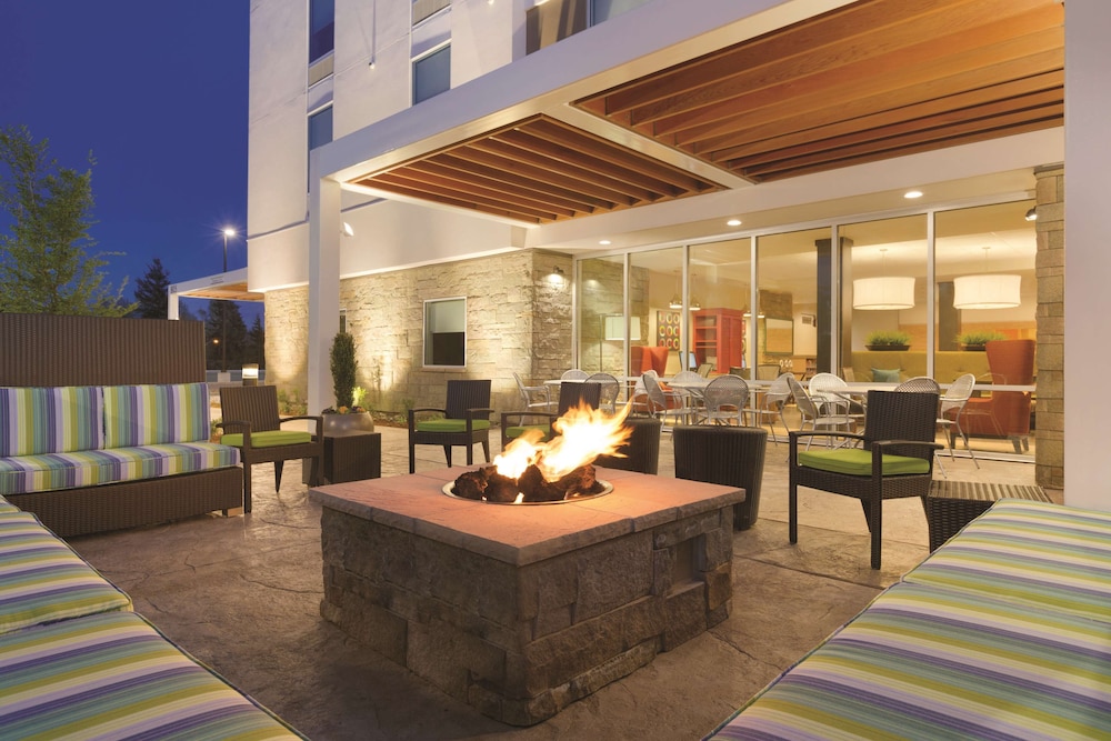 Home2 Suites by Hilton Bellingham Airport - photo 31