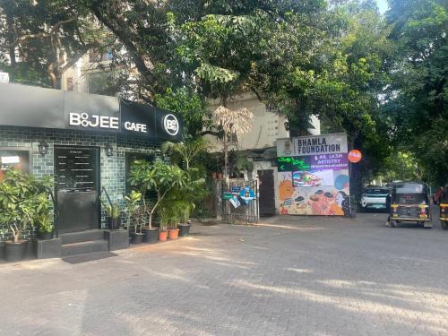 Studio 105 Bhamala House Near Boojee cafe Kantwadi Bandra West