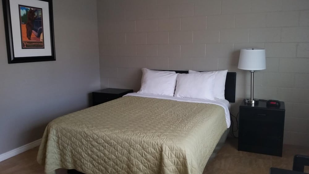 Motel West - photo 24