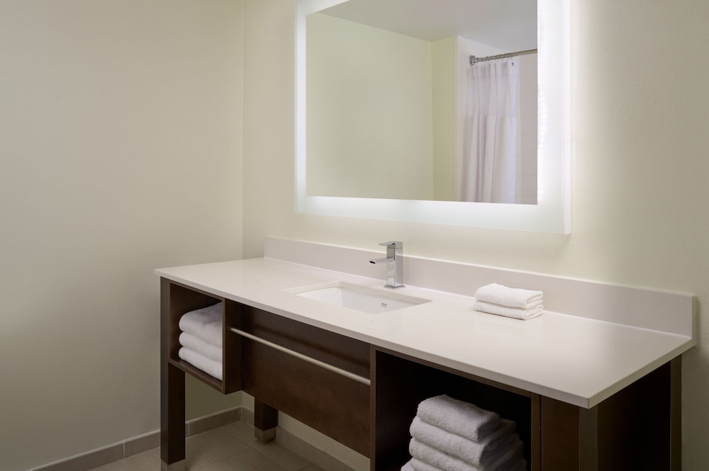 Delta Hotels by Marriott West Palm Beach - photo 11