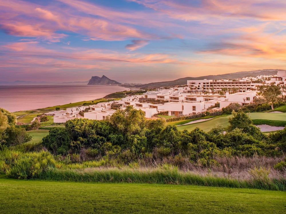 Fairmont La Hacienda Costa del Sol — 5-Star Luxury Hotel in San Roque, Spain