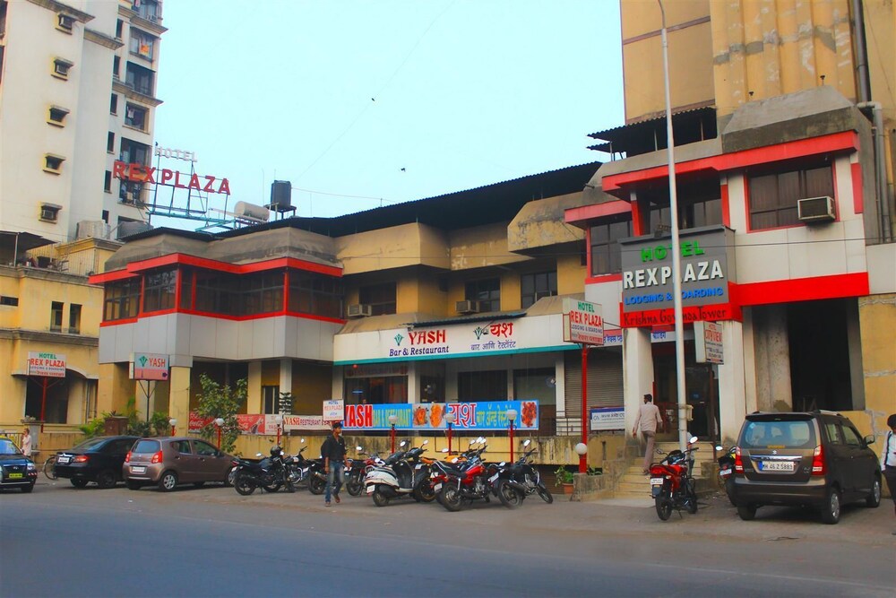 Hotel Rex Plaza in Navi Mumbai, India