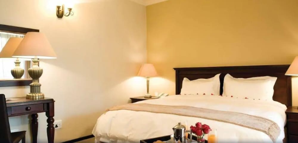 Happy Valley Hotel — Mbabane — photo 4