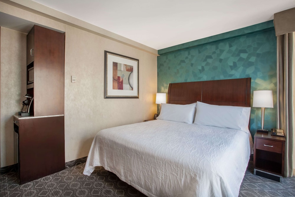 Hilton Garden Inn New York West 35th Street - photo 12