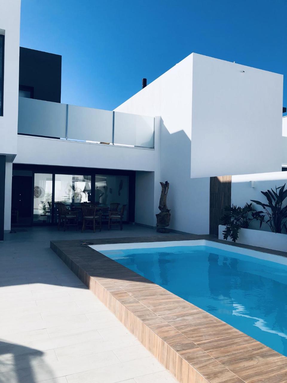 Villa Luna — 4-Star Luxury Hotel in La Oliva, Spain