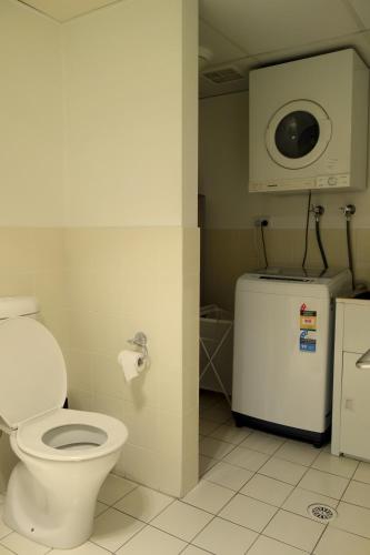 Kingston Comfy Apartment — Kingston — photo 4