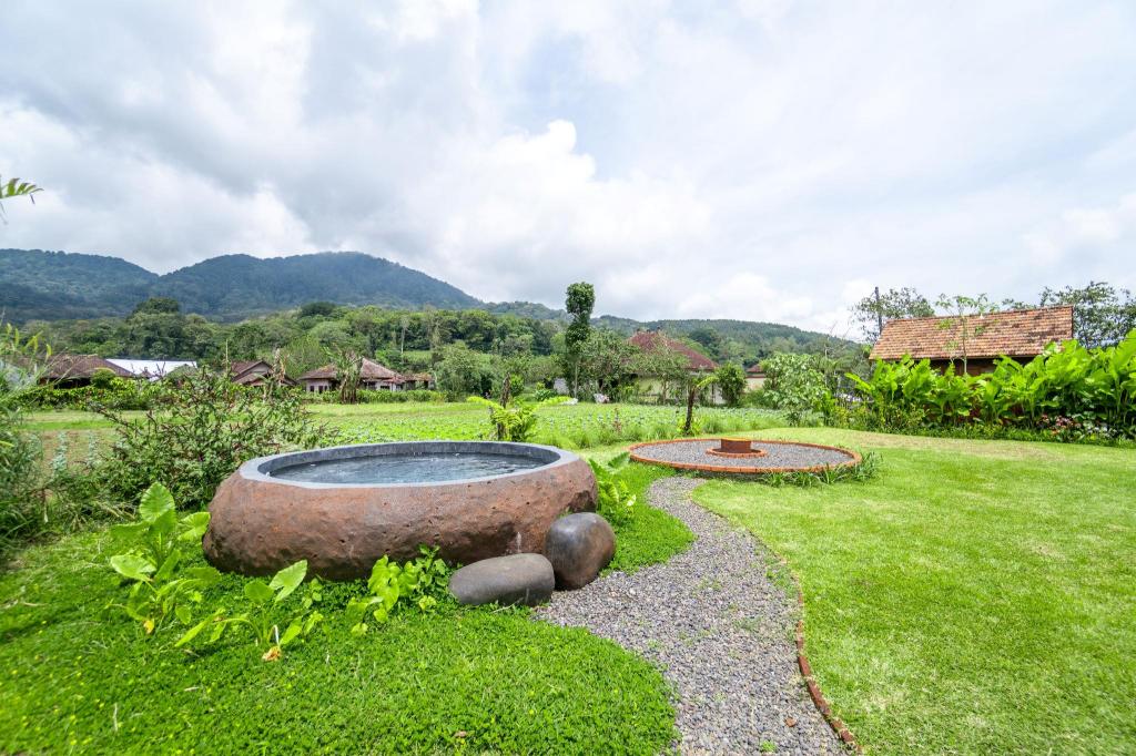 Green Lava Mountain View Cabin Bedugul by IHM — 4-Star Luxury Hotel in Bedugul, Indonesia