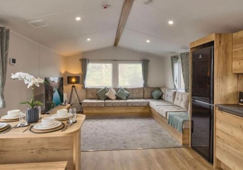 Cosy Caravan New for 2024 — hotel near Cornwall Airport Newquay