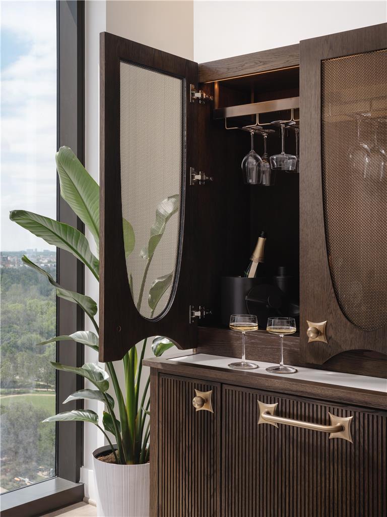 Thompson Houston by Hyatt - photo 10